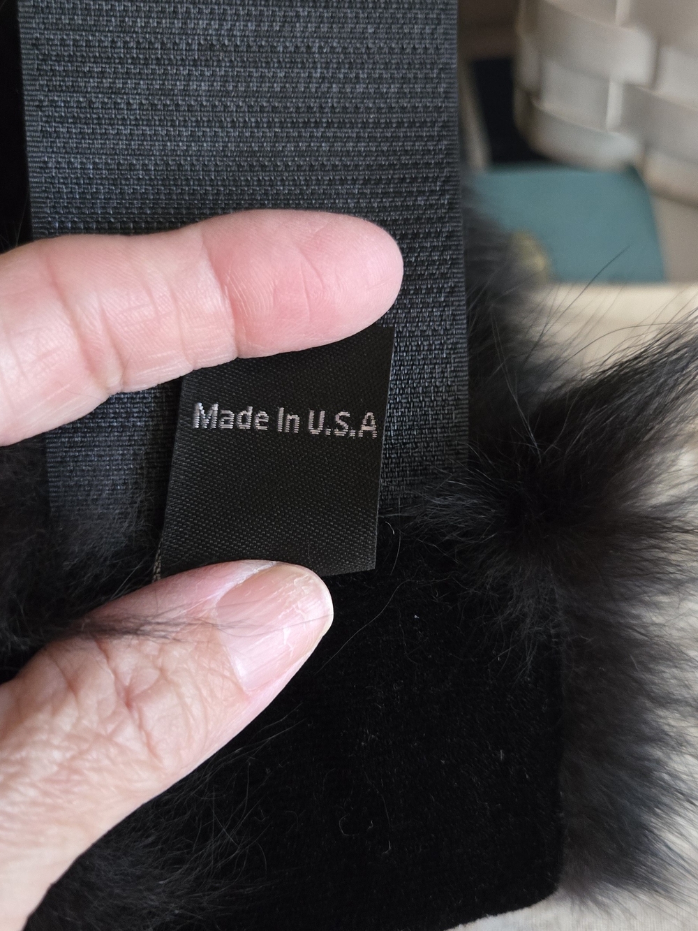 S5A Saks Fifth Avenue Lux Genuine Fox Fur Collar in Black - Picture 5 of 6